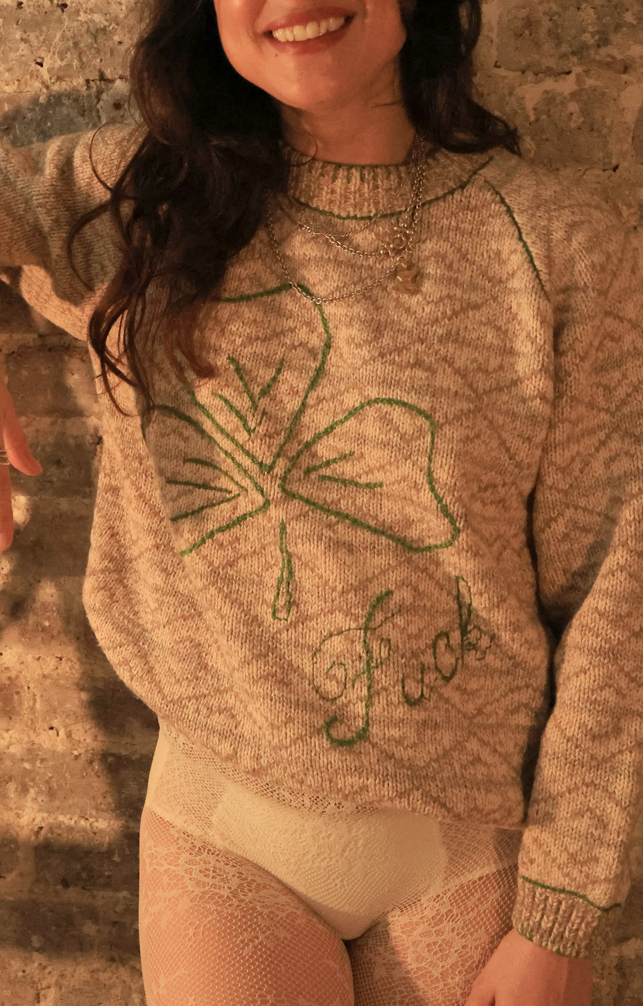 PULL MULTICOLORE BEIGE BRODÉ